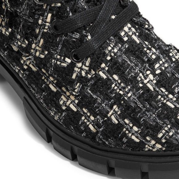 Design Lab Tweed Booties - Picture 4 of 5